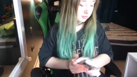 Hentaishiing online show from 29, 7, 2026