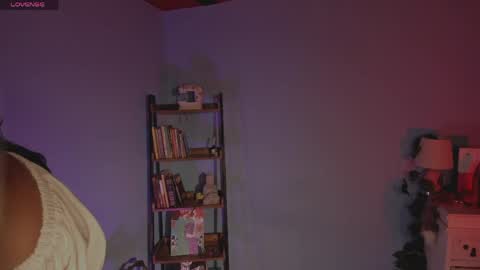 Hello I am Valentina independent Colombian model I love sensuality and pleasure welcome online show from 21, 4, 2026