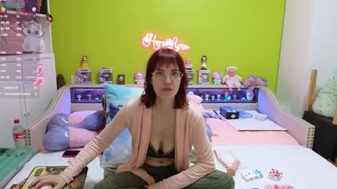 HeraLuna  online show from 24, 2, 2026