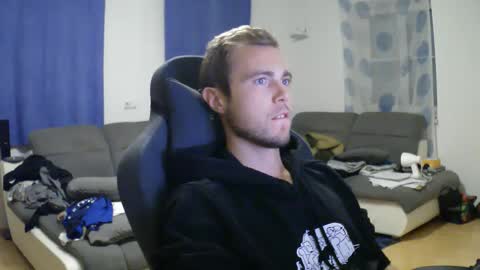 John Pearl online show from 15, 11, 2025