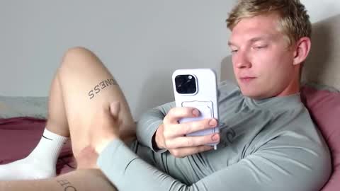 Snapshot of hercules__ chatting on 24, 10, 2025 Gregblonde  Alextattoo online show from 24, 10, 2025