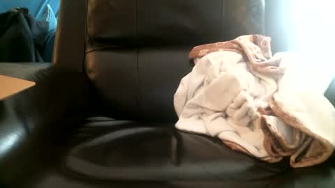 Snapshot of here2pleazmen chatting on 2, 12, 2024 Need to Serve Men online show from 2, 12, 2024