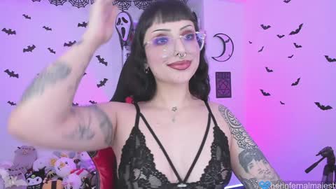  Marie  online show from 12, 12, 2024