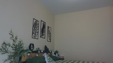 Snapshot of heroine_of_your_life chatting on 3, 2, 2025 Maryana online show from 3, 2, 2025