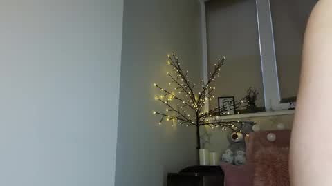 Snapshot of heroine_of_your_life chatting on 14, 2, 2025 Maryana online show from 14, 2, 2025