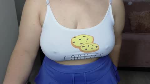 Snapshot of heroine_of_your_life chatting on 3, 3, 2025 Maryana online show from 3, 3, 2025