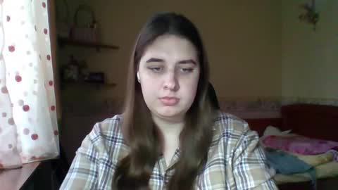 hess_luna_ online show from 2, 12, 2025