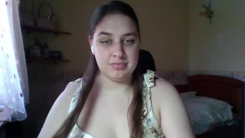 hess_luna_ online show from 24, 2, 2026