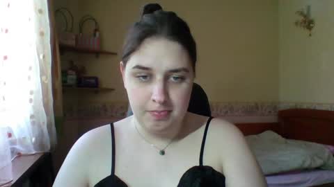 hess_luna_ online show from 6, 5, 2026