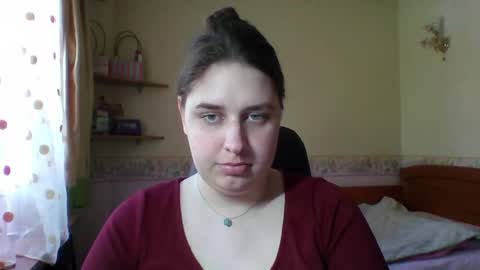 hess_luna_ online show from 7, 5, 2026