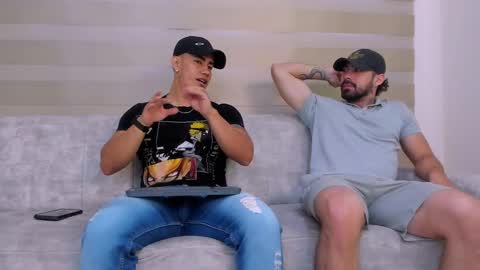 heteros men online show from 12, 3, 2025