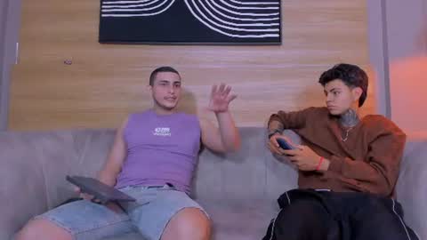 Snapshot of heteros_men chatting on 9, 8, 2026 heteros men online show from 9, 8, 2026