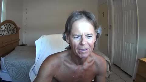 hewes1 online show from 25, 7, 2026