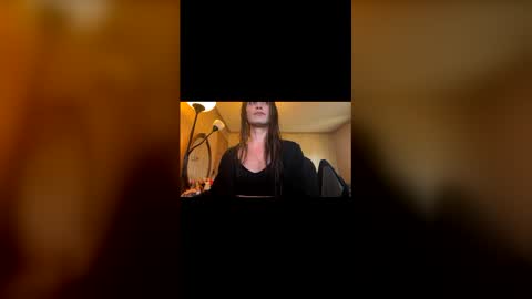 Snapshot of hexietrex chatting on 3, 6, 2026 hexietrex online show from 3, 6, 2026