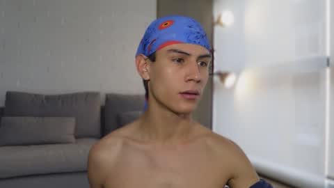 Snapshot of hey_cesard chatting on 6, 2, 2026 hey_cesard online show from 6, 2, 2026