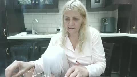 Heyheygrey online show from 24, 6, 2026