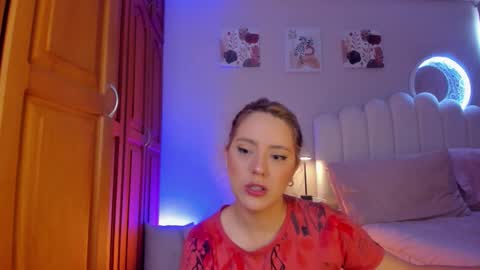 Martina Ricci Show schedule Monday to Friday 8am colombia time I work some weekends  online show from 12, 1, 2026