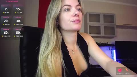 Lina online show from 3, 2, 2026