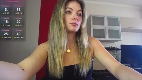Lina online show from 4, 7, 2026