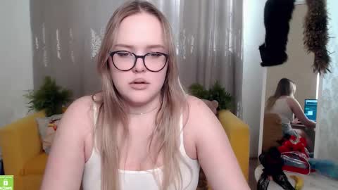 Snapshot of hi_haos chatting on 5, 3, 2026 hi_haos online show from 5, 3, 2026