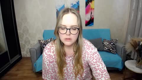 Snapshot of hi_haos chatting on 25, 3, 2026 hi_haos online show from 25, 3, 2026