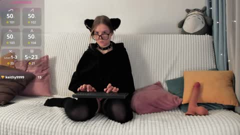 Hibisceae online show from 8, 12, 2024