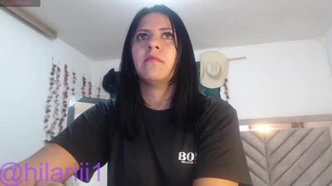 hilaril18 online show from 30, 4, 2026