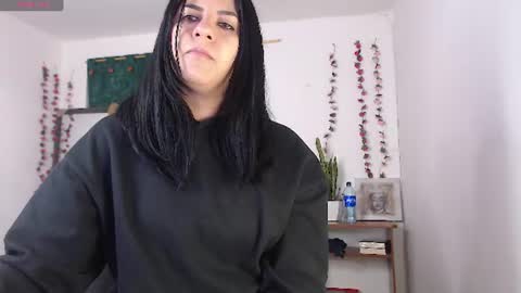 hilaril18 online show from 9, 7, 2026