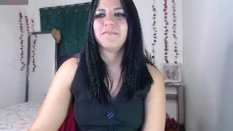 hilaril18 online show from 9, 8, 2026