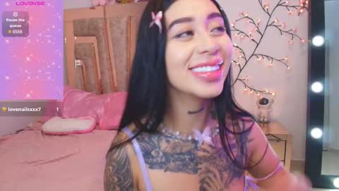LUNA new account  FOLLOW ME online show from 25, 11, 2025