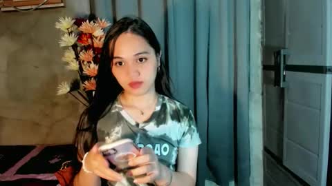 Snapshot of hilarymolly chatting on 5, 2, 2026 hilarymolly online show from 5, 2, 2026