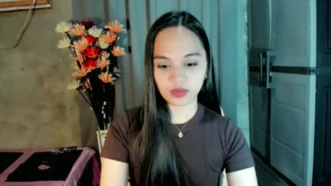 Snapshot of hilarymolly chatting on 22, 2, 2026 hilarymolly online show from 22, 2, 2026