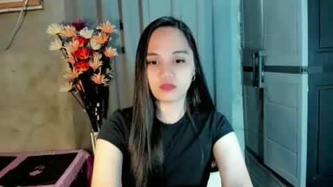 Snapshot of hilarymolly chatting on 23, 2, 2026 hilarymolly online show from 23, 2, 2026