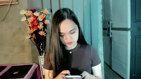 Snapshot of hilarymolly chatting on 24, 2, 2026 hilarymolly online show from 24, 2, 2026