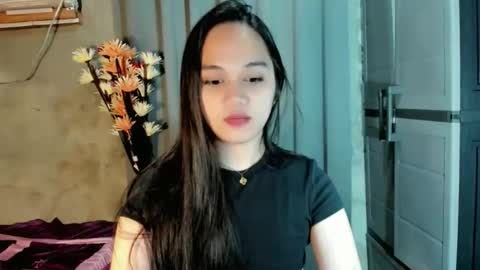 Snapshot of hilarymolly chatting on 11, 3, 2026 hilarymolly online show from 11, 3, 2026