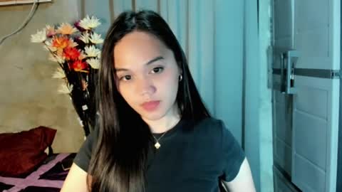 hilarymolly online show from 14, 7, 2026