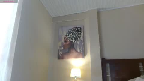 Snapshot of hillary_foox chatting on 18, 11, 2025 Hillary online show from 18, 11, 2025