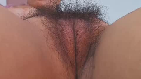 Snapshot of hillary_jones chatting on 23, 9, 2025 sarah online show from 23, 9, 2025