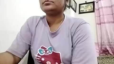 himuhimu22 online show from 11, 3, 2026