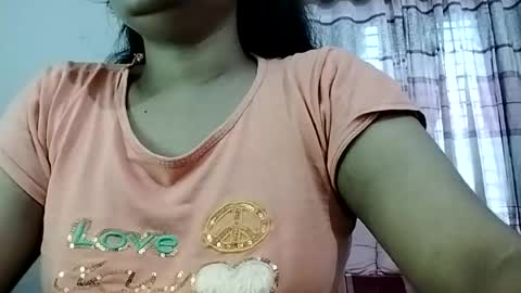 himuhimu22 online show from 13, 7, 2026