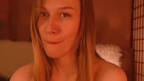 Snapshot of hina_derry_ chatting on 5, 1, 2025 Hina online show from 5, 1, 2025