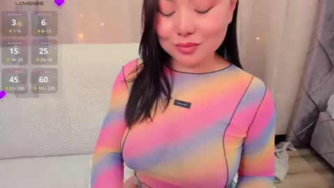 Sexy Hina online show from 4, 3, 2025