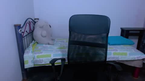      0600AM-1100AM - online show from 11, 10, 2025