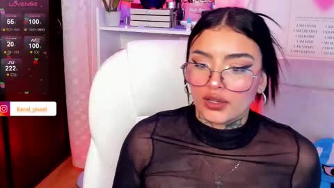  Karol  Independent Model online show from 3, 3, 2025