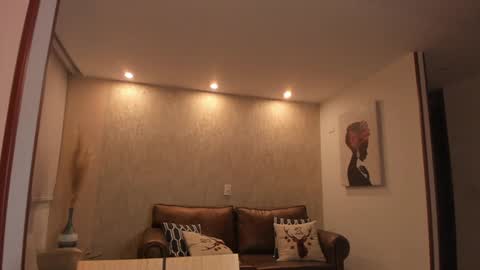 Hinnata online show from 6, 2, 2025