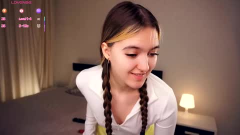 Snapshot of hip_hop_baby chatting on 19, 2, 2025 Leya Day Mary Night   PvT Open online show from 19, 2, 2025