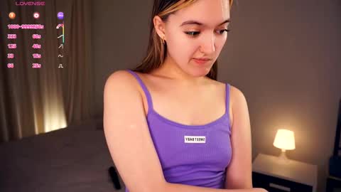 Snapshot of hip_hop_baby chatting on 21, 2, 2025 Leya Day Mary Night   PvT Open online show from 21, 2, 2025