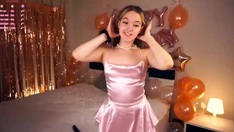 Snapshot of hip_hop_baby chatting on 6, 3, 2025 Leya Day Mary Night   PvT Open online show from 6, 3, 2025