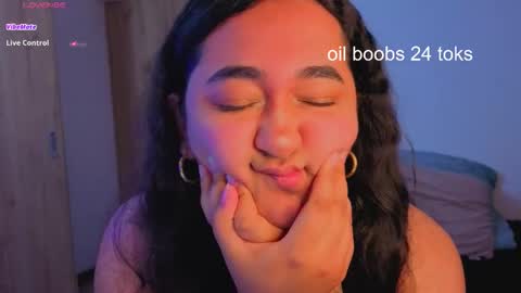 Snapshot of hipatiaandhephaestus chatting on 27, 9, 2025 Next stream saturday night online show from 27, 9, 2025