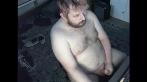 Snapshot of hipguy91 chatting on 6, 11, 2025 hipguy91 online show from 6, 11, 2025